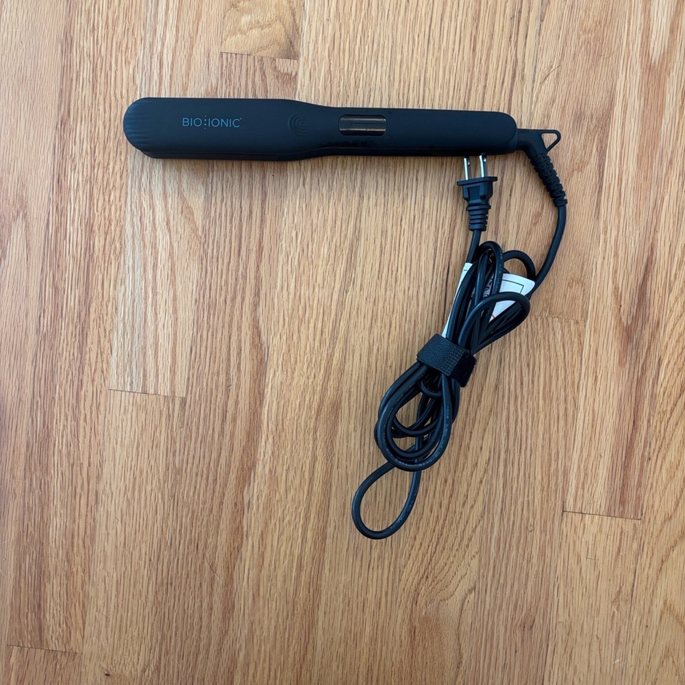 Bio Ionic 1in Black Hair Straightener